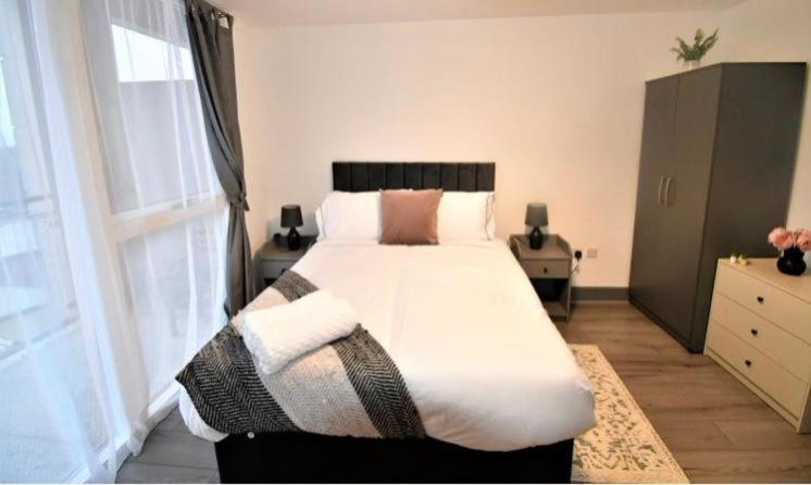 Lux City One Bed Birmingham Apartment Buitenkant foto